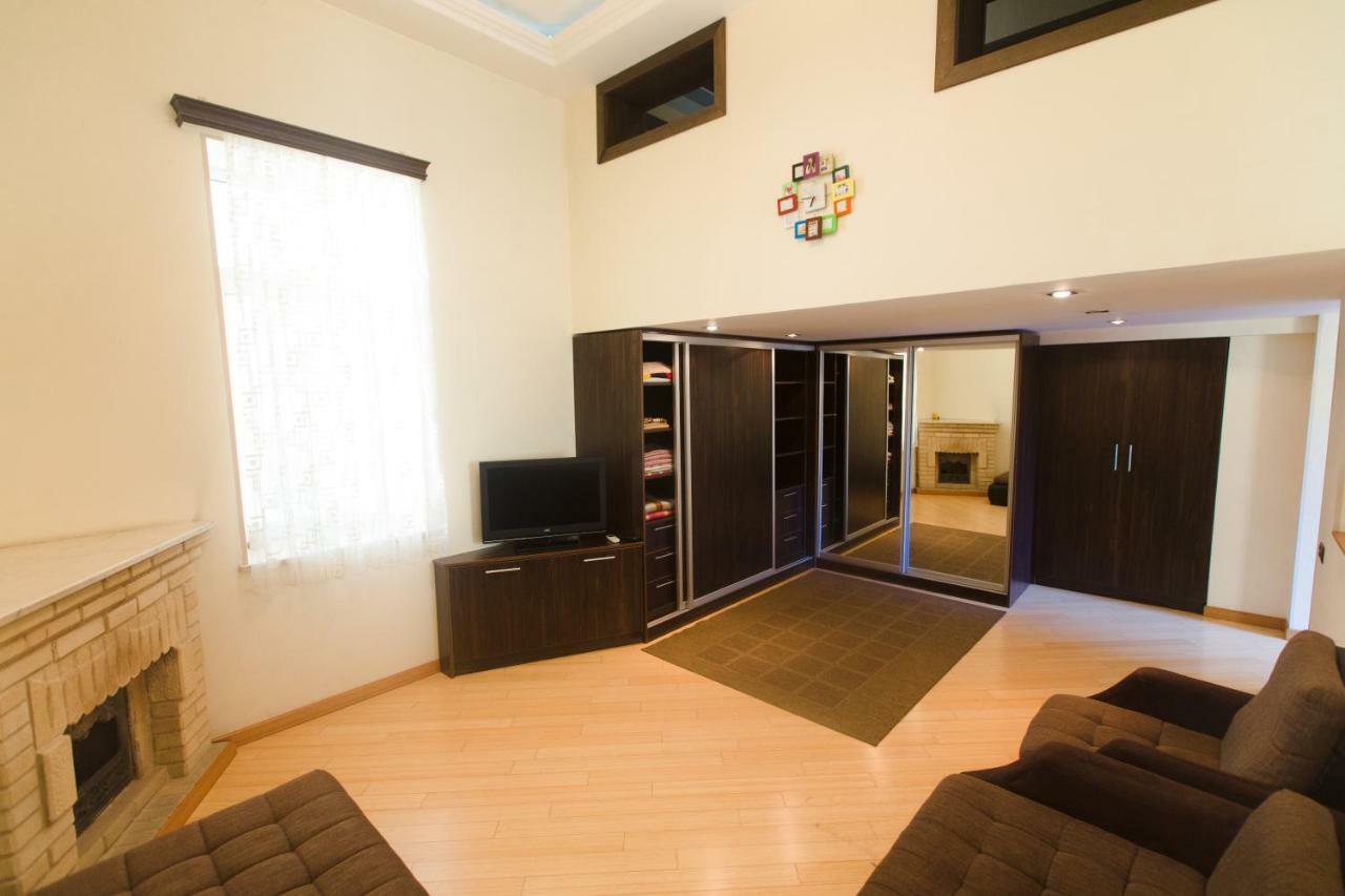 Super Location Modern Apartment Baky Esterno foto