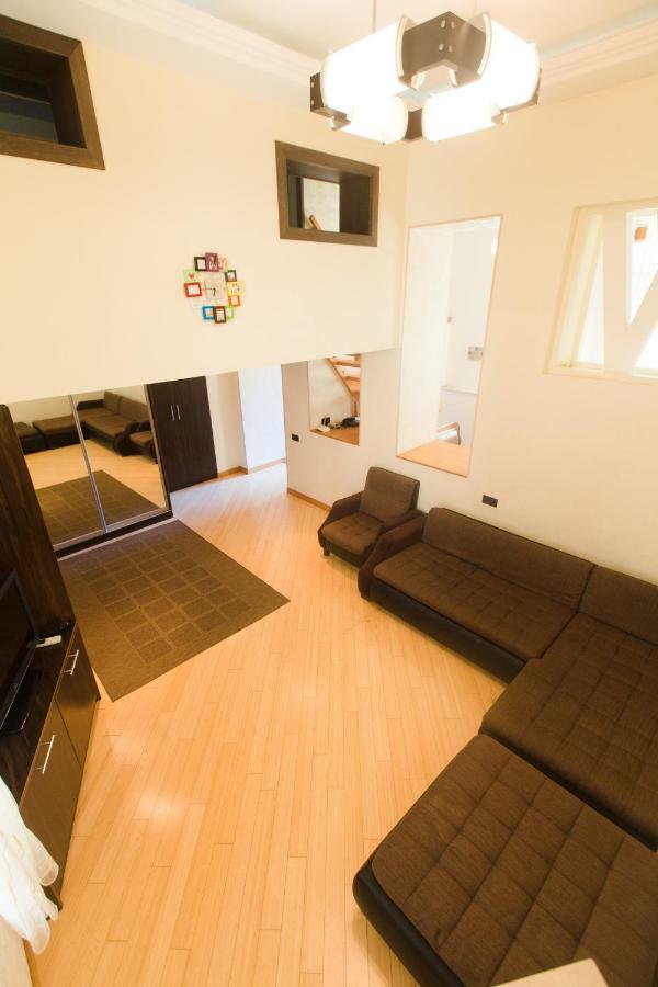 Super Location Modern Apartment Baky Esterno foto